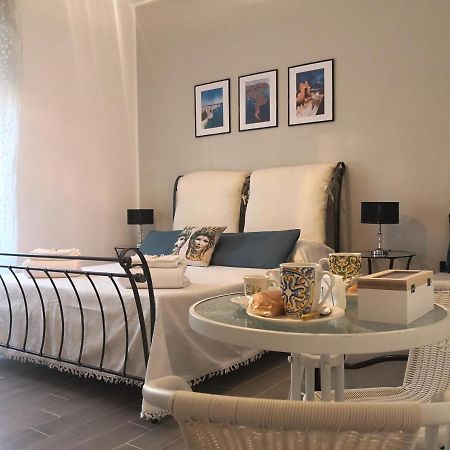 Casa La Morettina - Cortile Privato Interno Szirakúza Kültér fotó