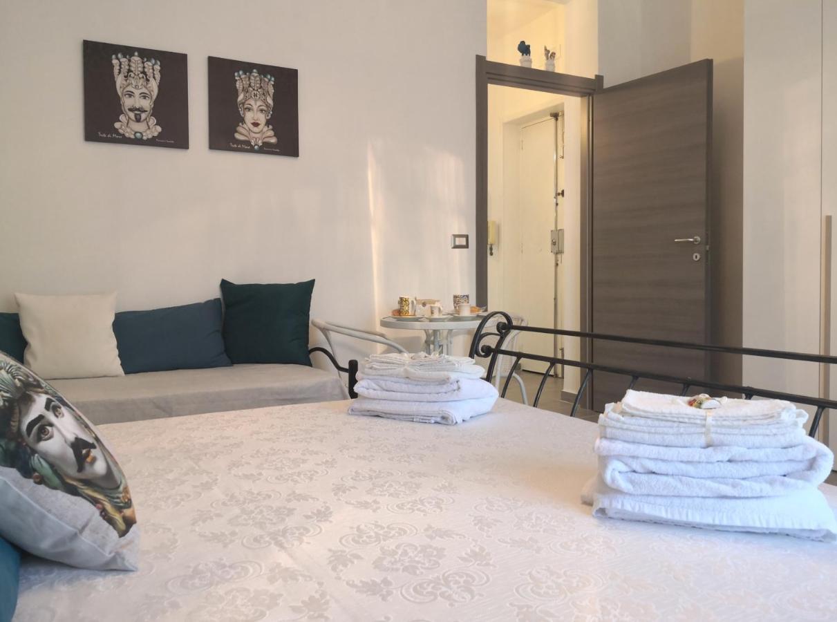Casa La Morettina - Cortile Privato Interno Szirakúza Kültér fotó