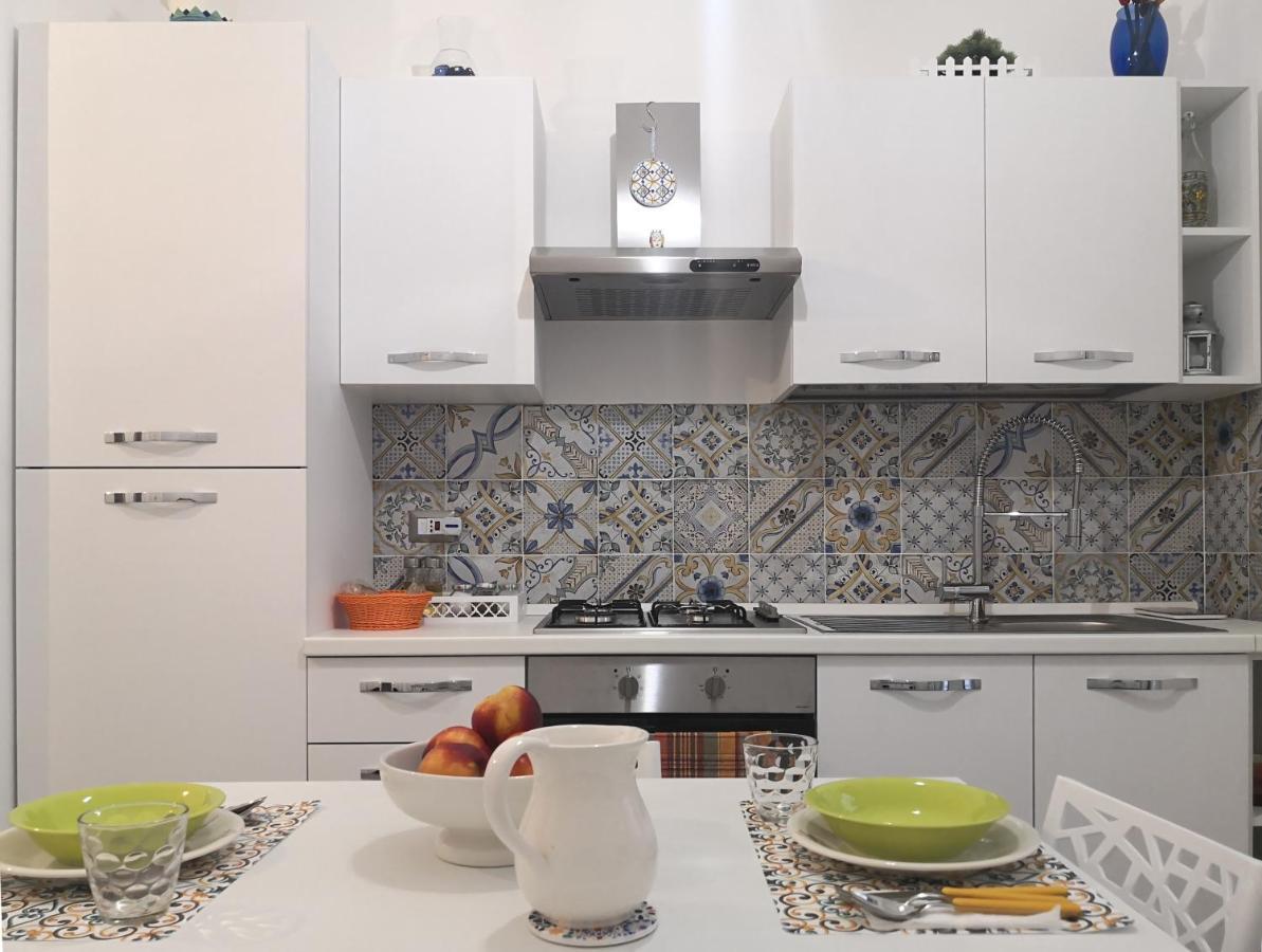 Casa La Morettina - Cortile Privato Interno Szirakúza Kültér fotó